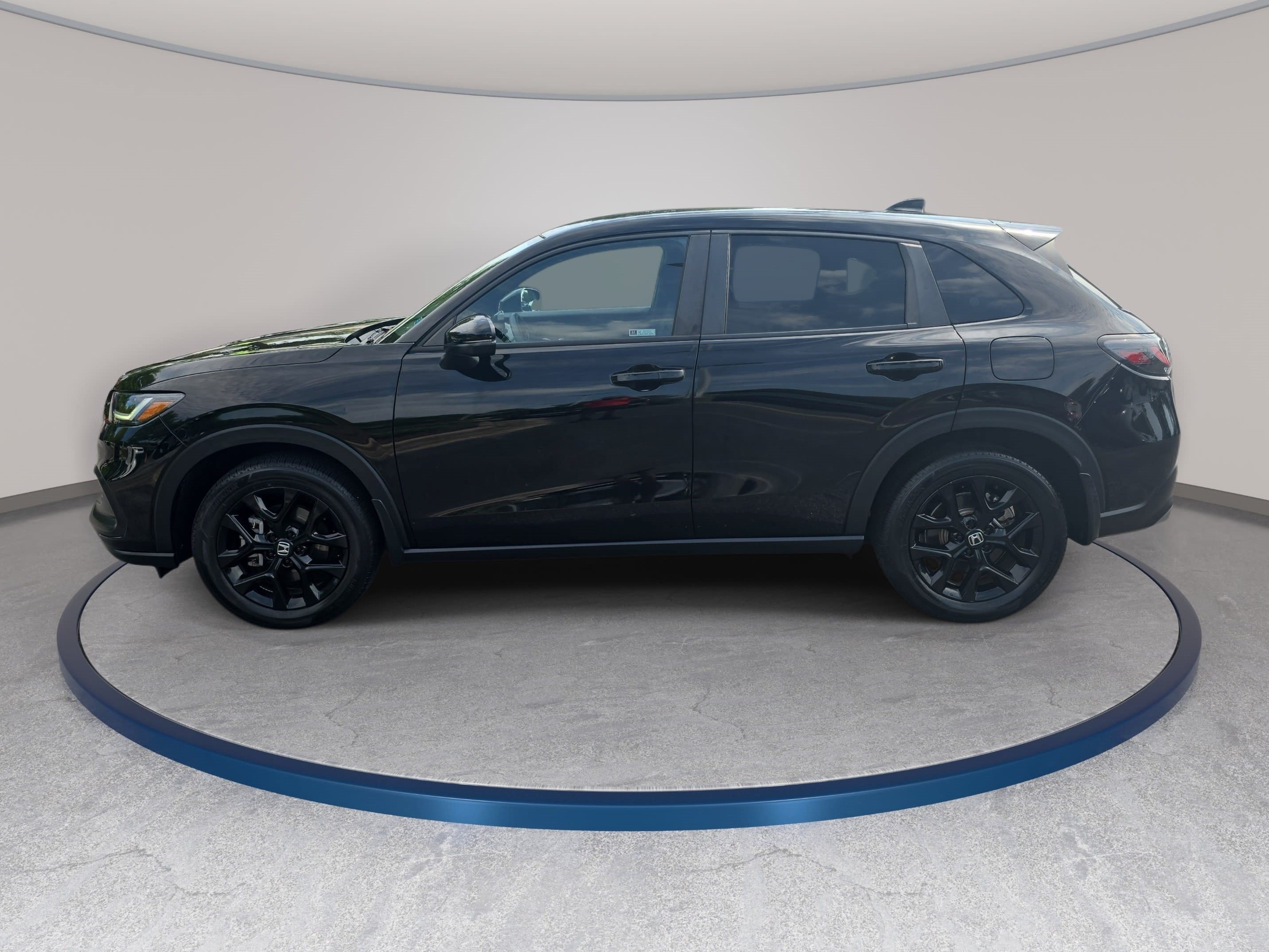 Used 2024 Honda HR-V Sport image 8