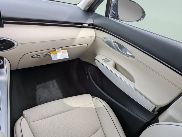 New 2026 Genesis GV70 2.5T Advanced AWD/4WD image 14