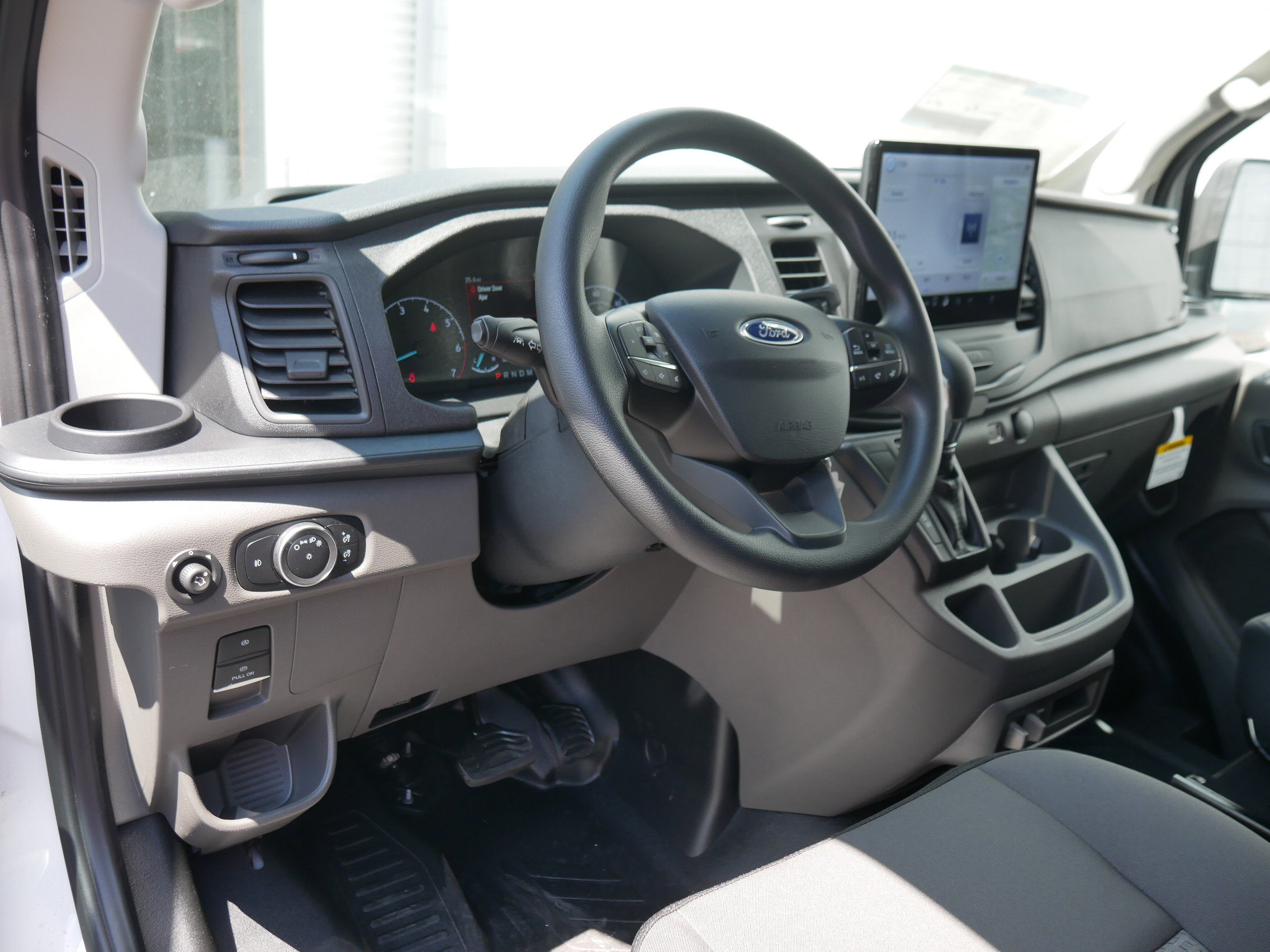 New 2025 Ford Transit 350 image 4