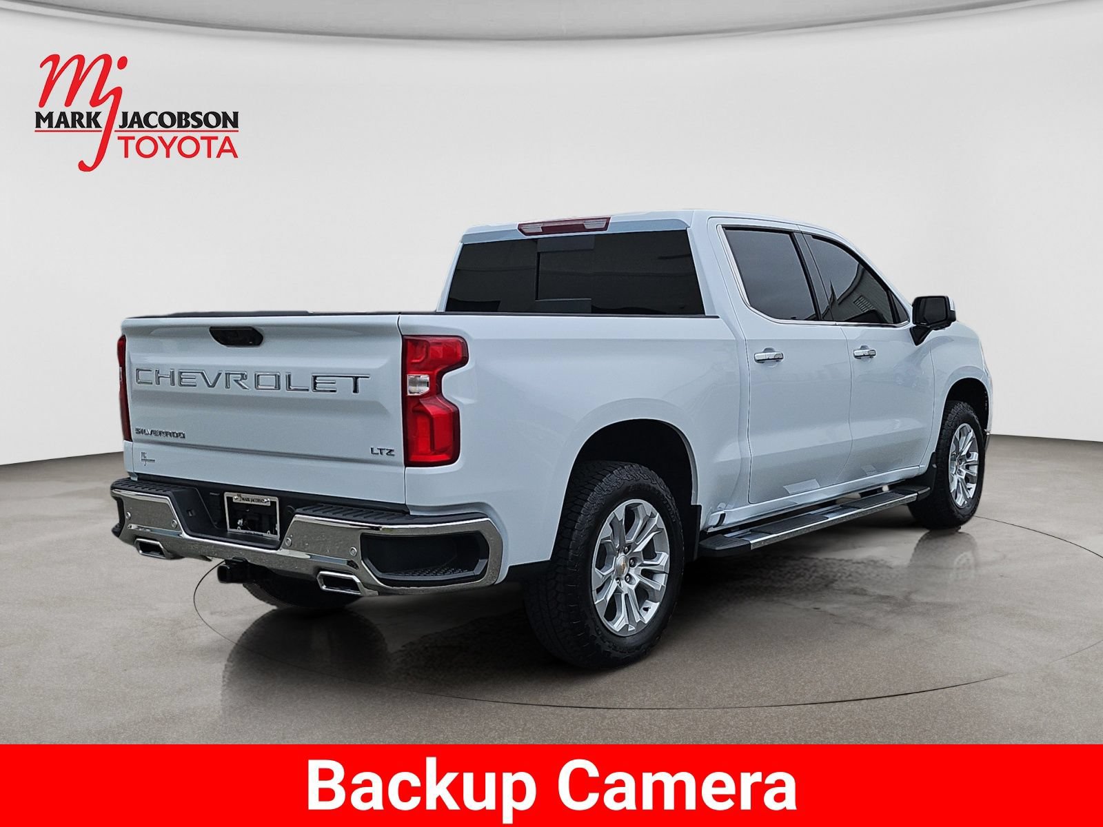 Used 2026 Chevrolet Silverado 1500 LTZ w/ Z71 Off-Road Package AWD/4WD image 10
