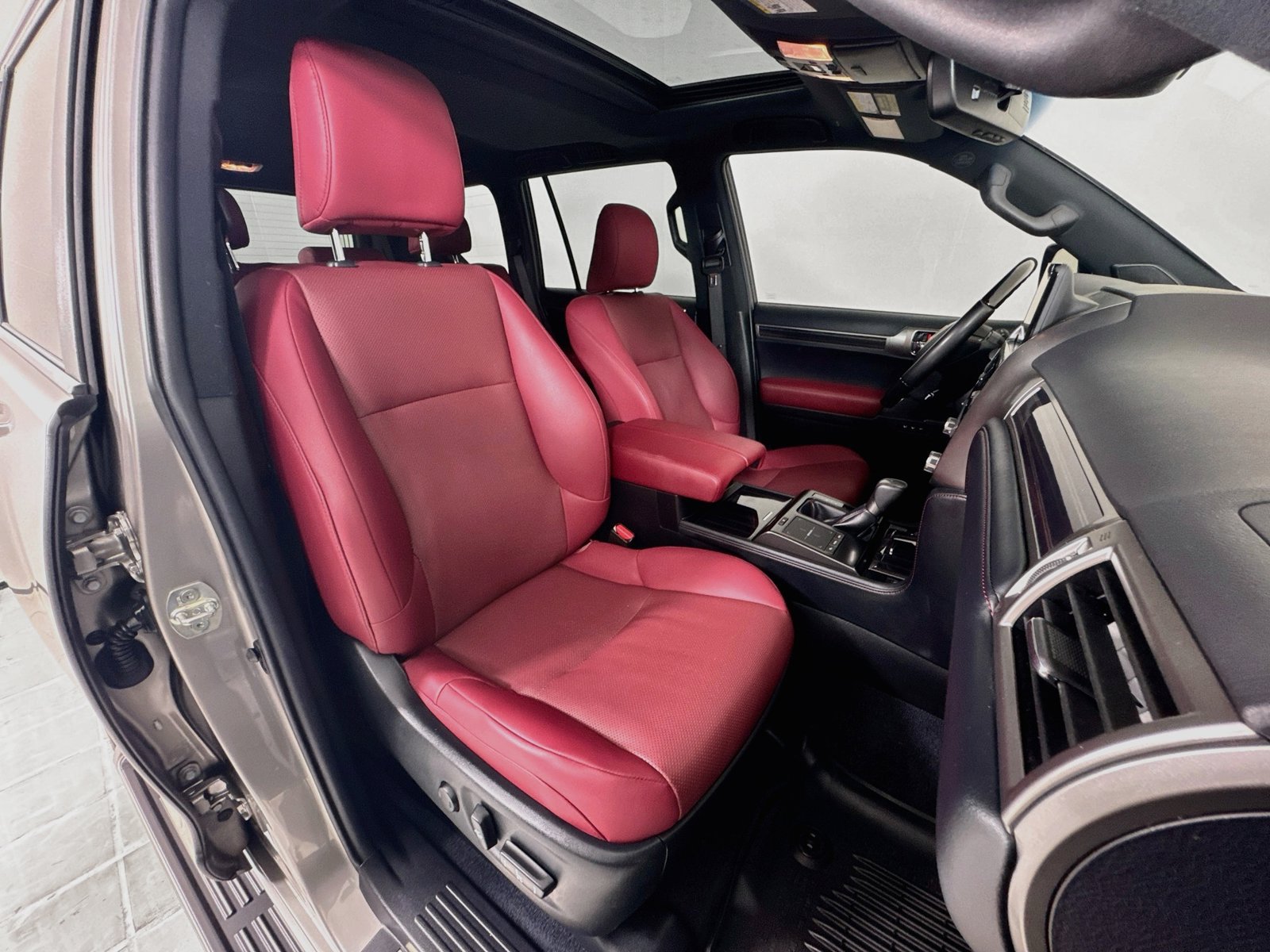 Used 2023 Lexus GX 460 Premium w/ Premium Package AWD/4WD image 27