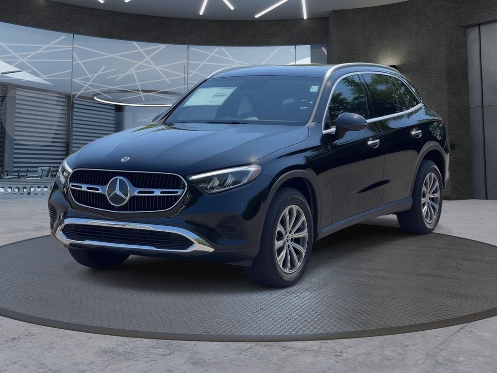 New 2026 Mercedes-Benz GLC 300 4MATIC image 2