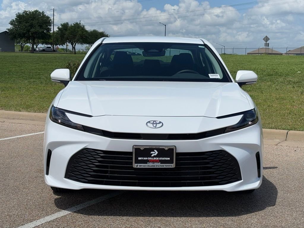 Used 2026 Toyota Camry LE w/ Convenience Package FWD image 3