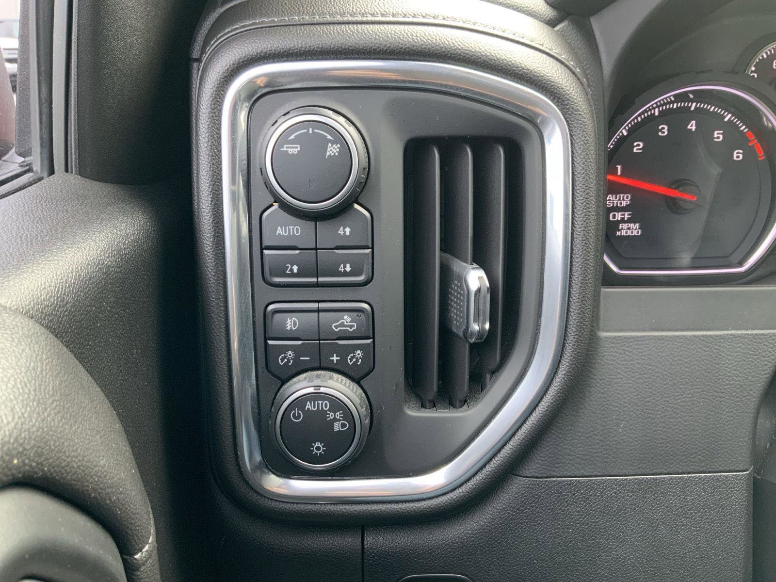 Used 2019 Chevrolet Silverado 1500 RST w/ All-Star Edition AWD/4WD image 33