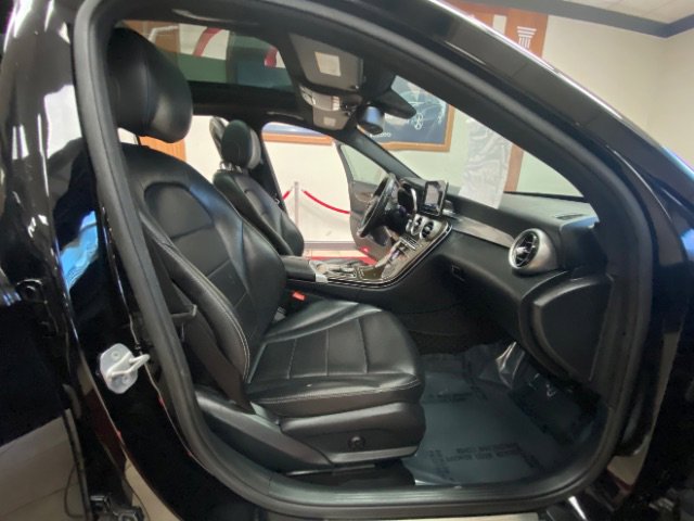 Used 2018 Mercedes-Benz C 300 Sedan image 13