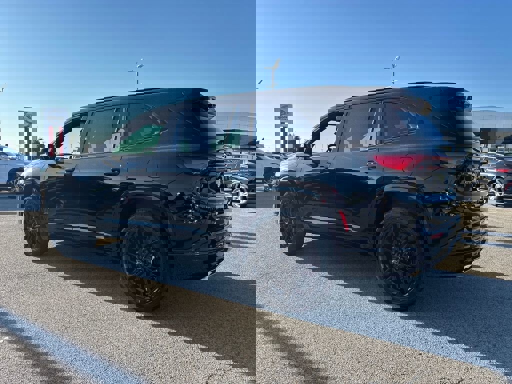 New 2026 Buick Enclave Sport Touring w/ Power Package video 3