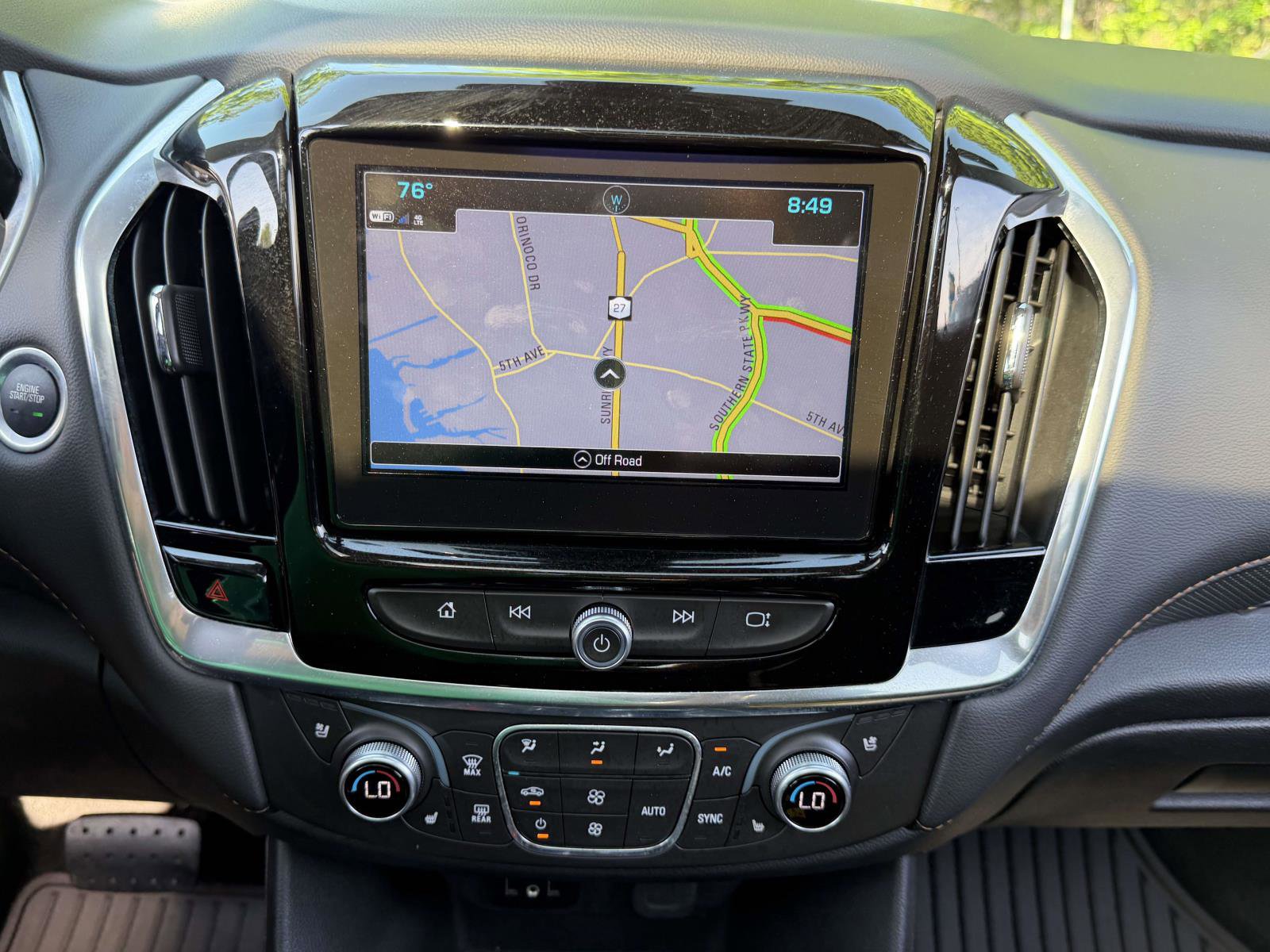 Used 2018 Chevrolet Traverse Premier AWD/4WD image 29