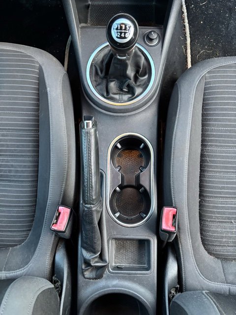 Used 2012 Volkswagen Beetle 2.0T image 20