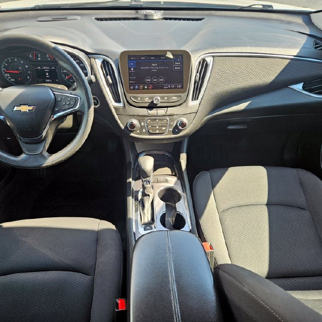 Used 2024 Chevrolet Malibu LT FWD image 19