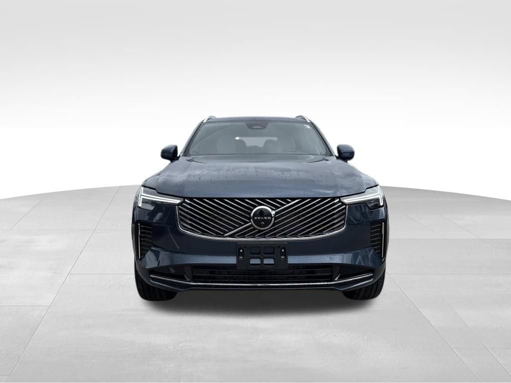 New 2026 Volvo XC90 B6 Plus w/ Protection Package AWD/4WD image 8