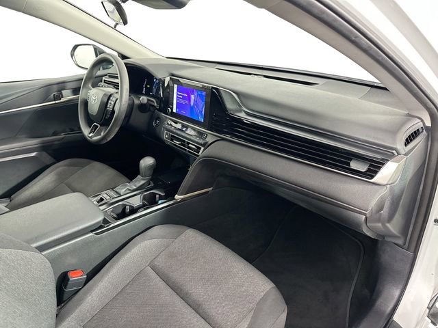 Used 2025 Toyota Camry LE FWD image 27