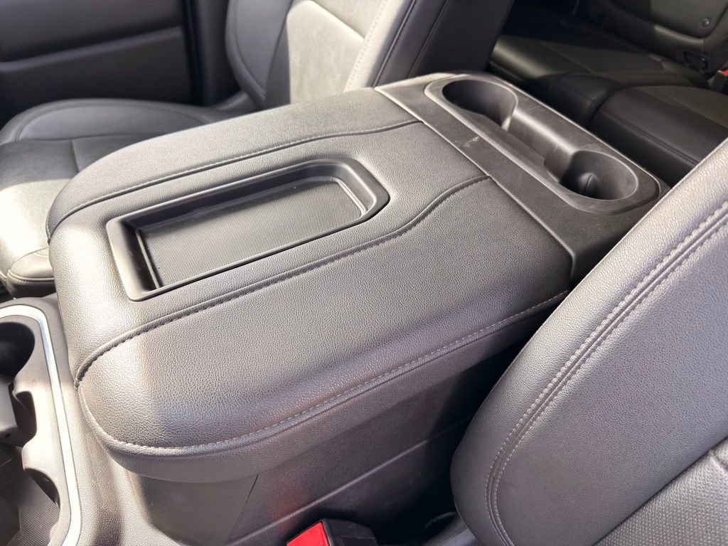 Used 2022 GMC Sierra 2500 SLT w/ SLT Convenience Package image 33