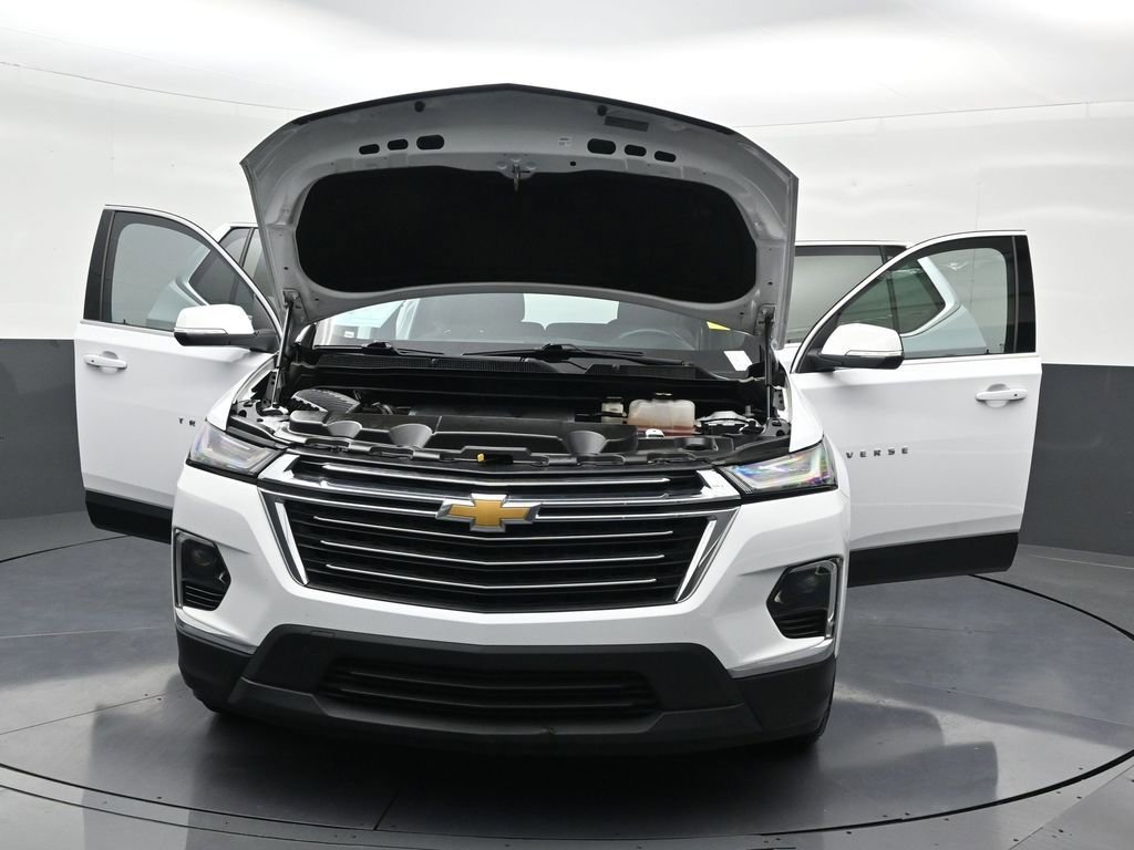 Used 2023 Chevrolet Traverse LT image 45