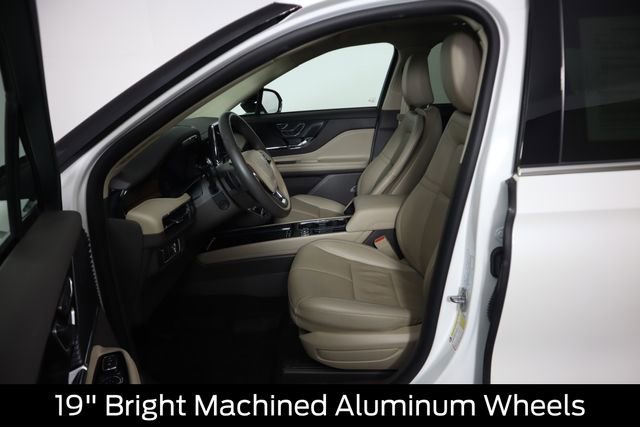 Used 2022 Lincoln Corsair Reserve w/ Equipment Group 201A AWD/4WD image 31