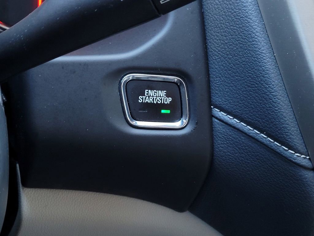 Used 2021 GMC Acadia Denali w/ Denali Technology Package image 24