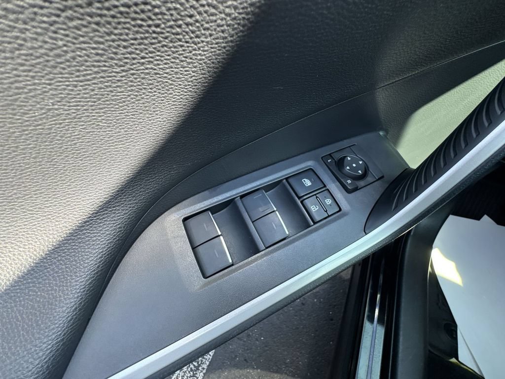 Used 2023 Toyota RAV4 Limited AWD/4WD image 19