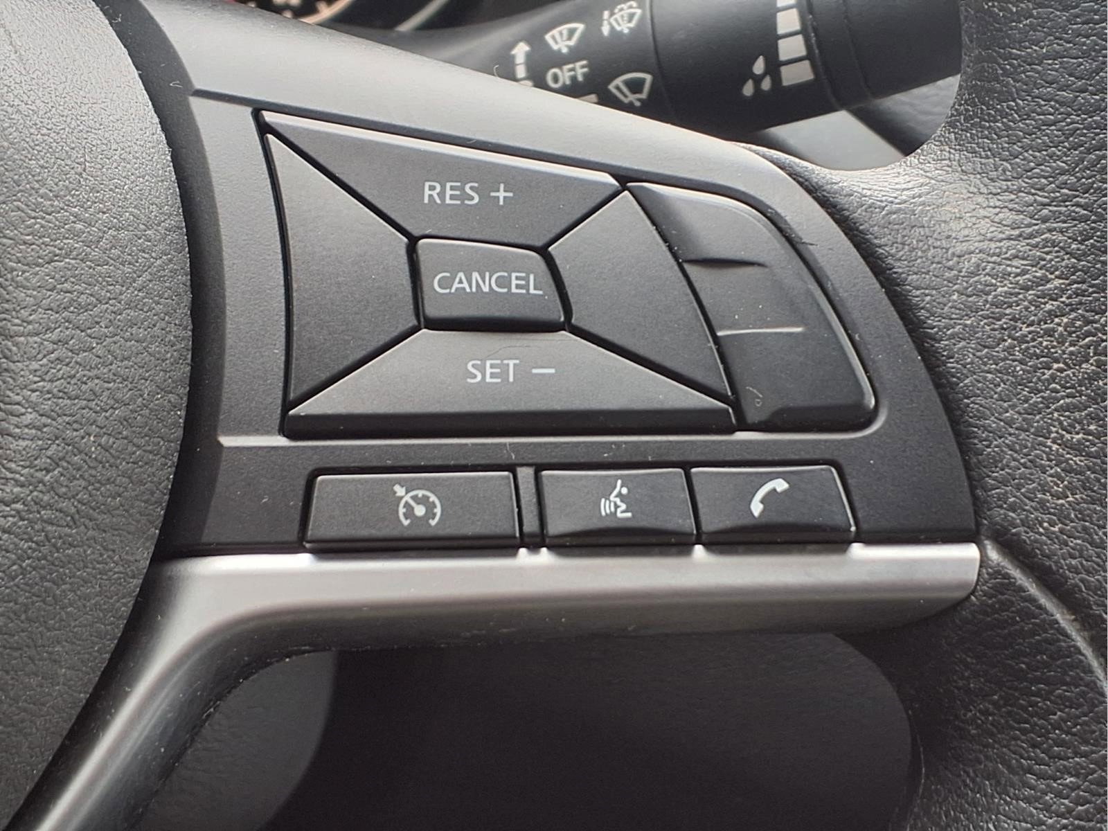 Certified 2022 Nissan Altima 2.5 SV FWD image 23