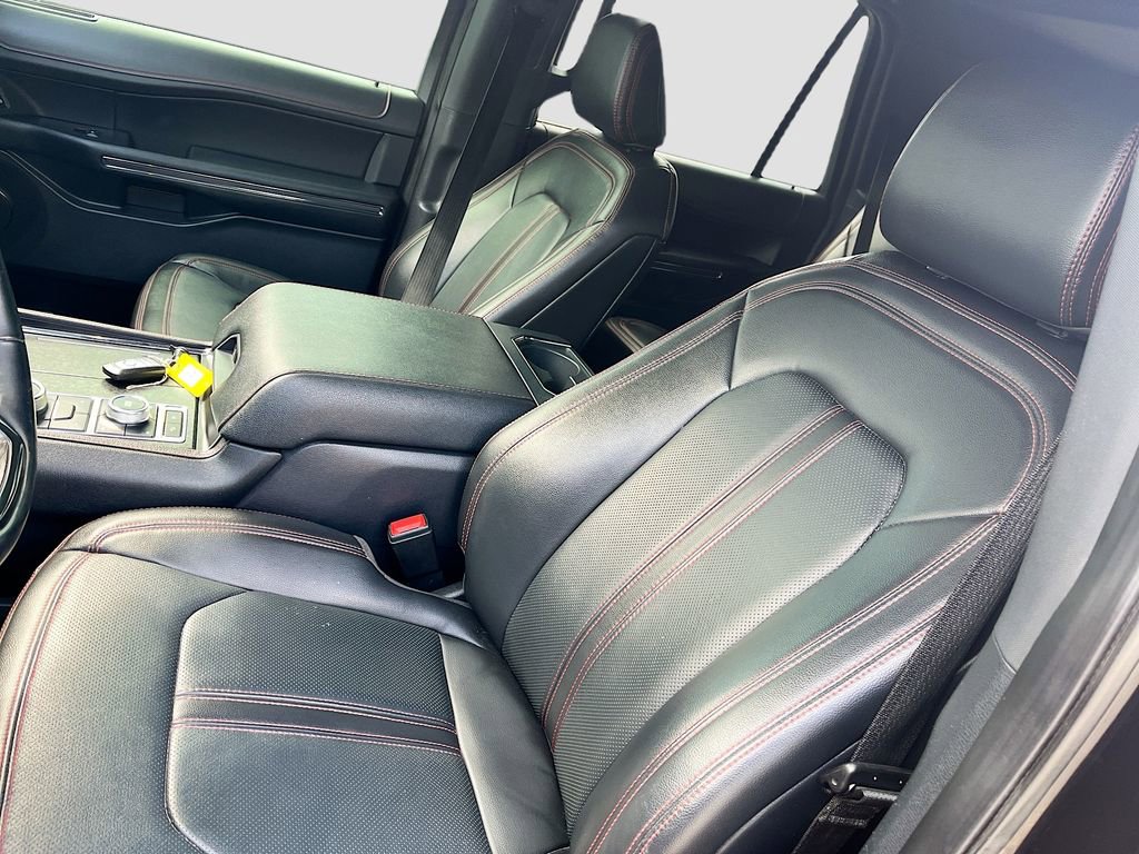 Used 2022 Ford Expedition Limited AWD/4WD image 20