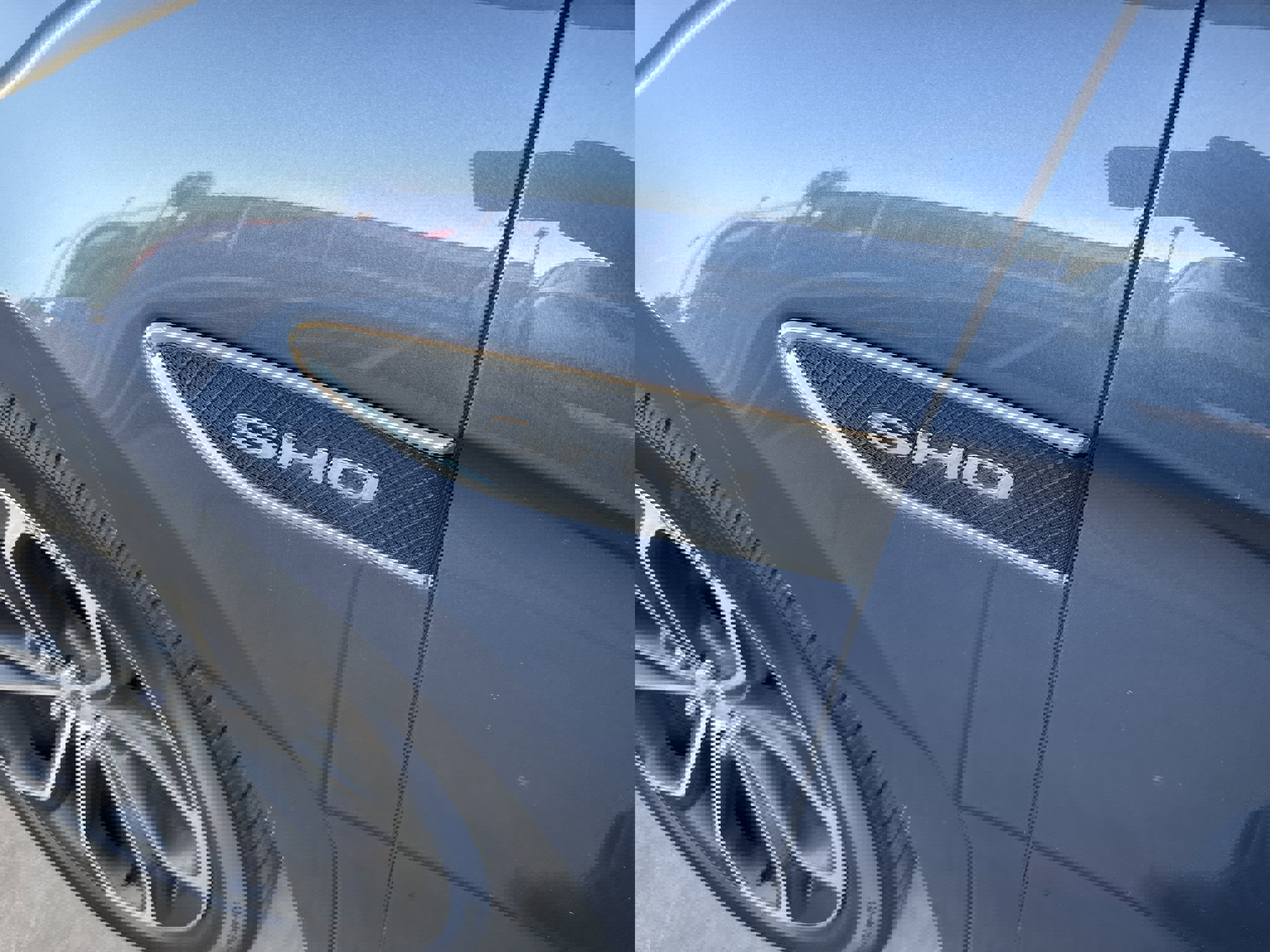 Used 2018 Ford Taurus SHO w/ Sho Performance Package image 7