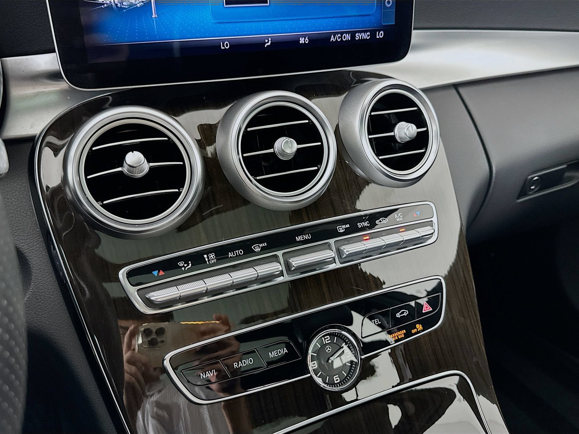 Used 2020 Mercedes-Benz C 300 Sedan image 16