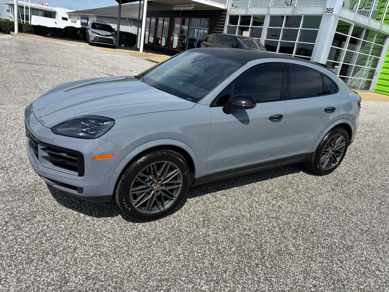 Used 2024 Porsche Cayenne Coupe image 46