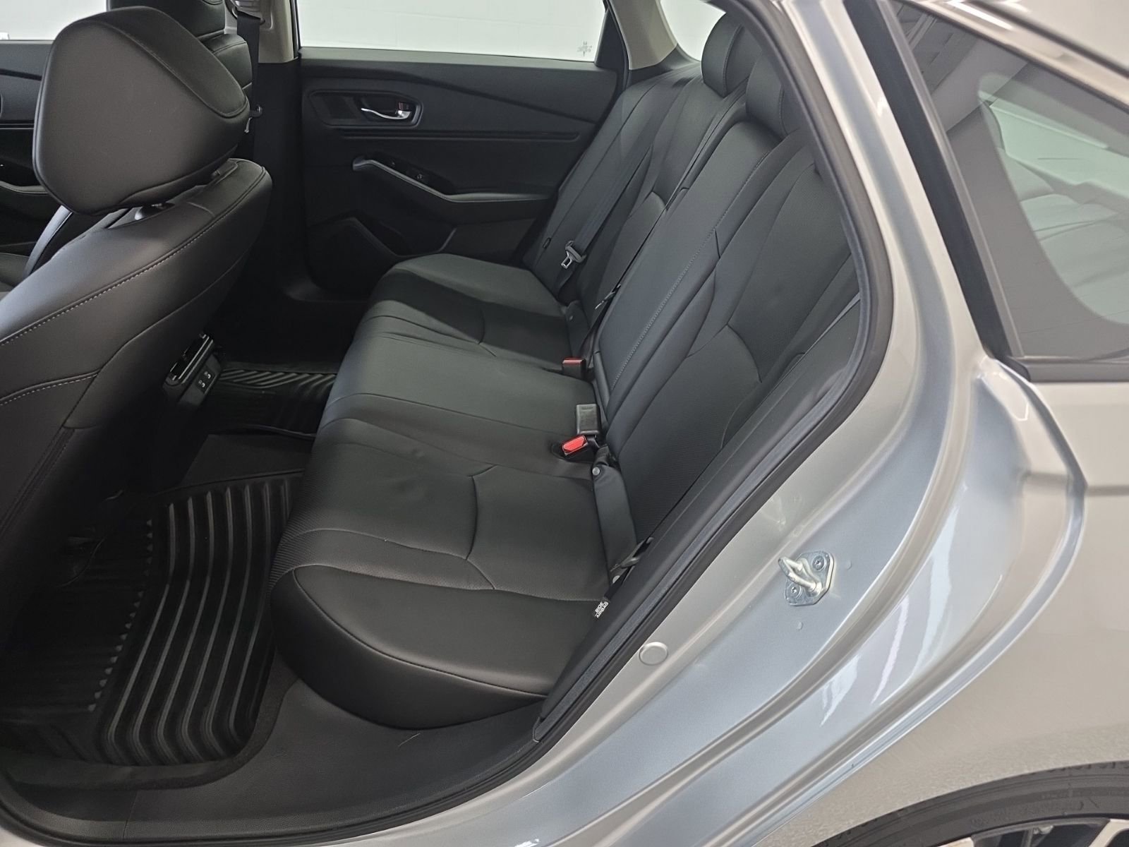 Used 2024 Honda Accord Touring image 15