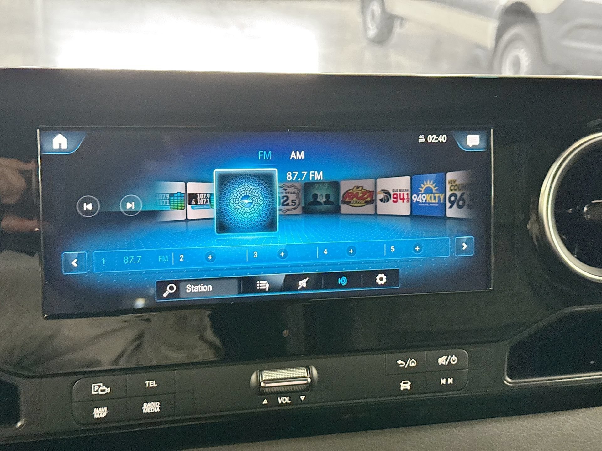 Used 2023 Mercedes-Benz Sprinter 2500 image 16