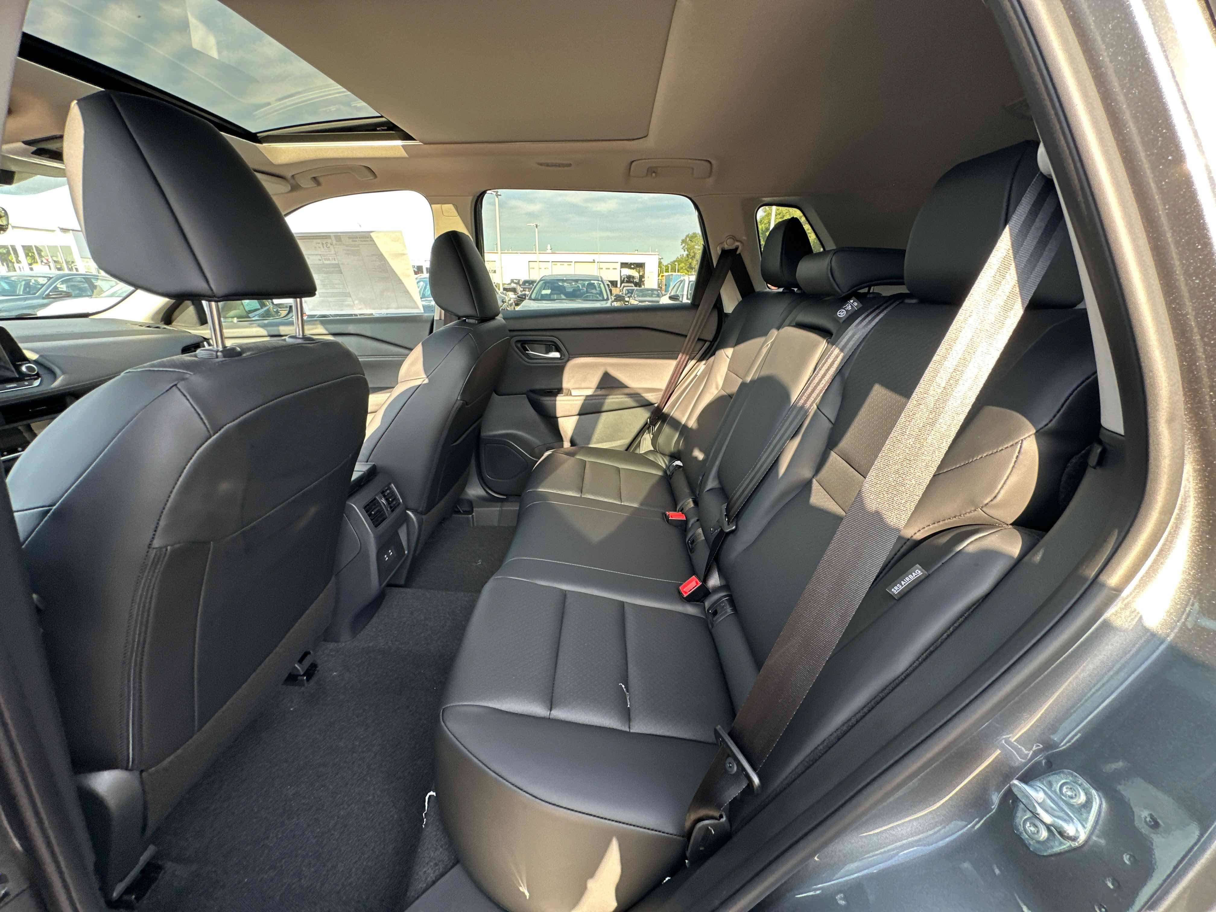 New 2026 Nissan Rogue Dark Armor AWD/4WD image 26