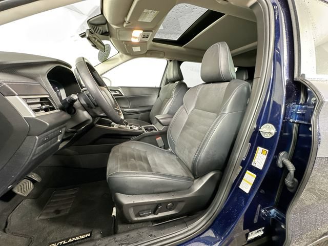 Used 2023 Mitsubishi Outlander SE AWD/4WD image 4