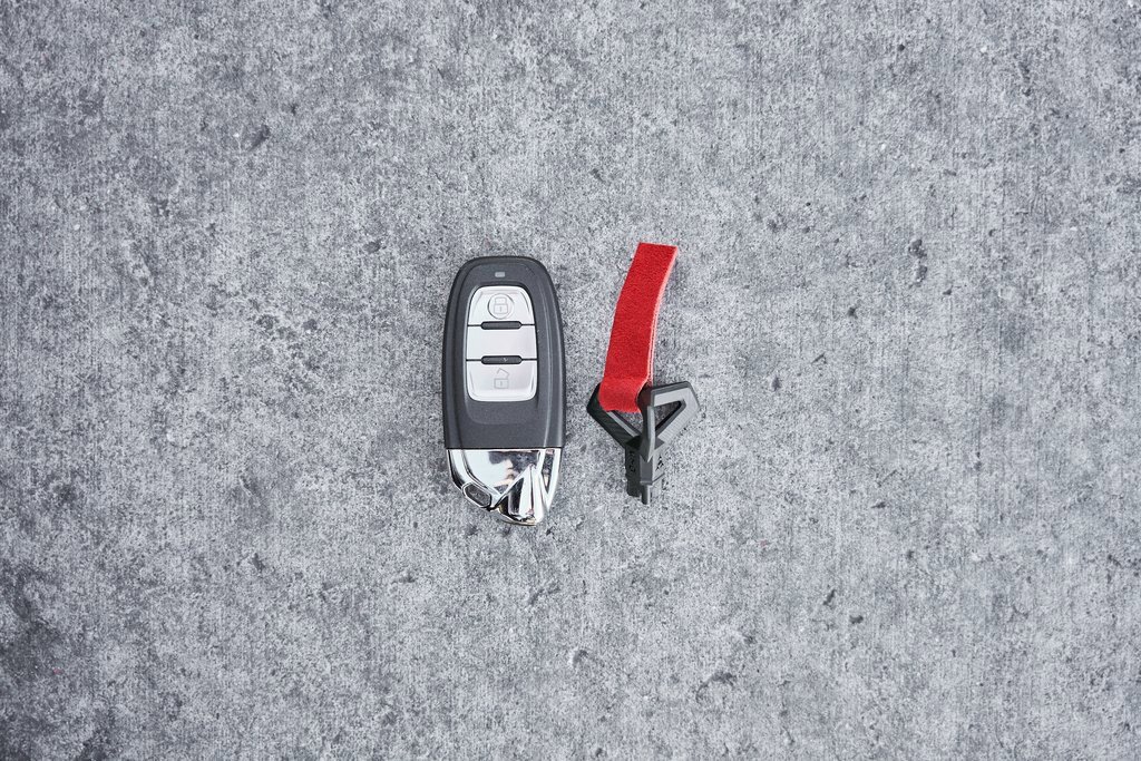 Used 2023 Lamborghini Huracan STO image 79