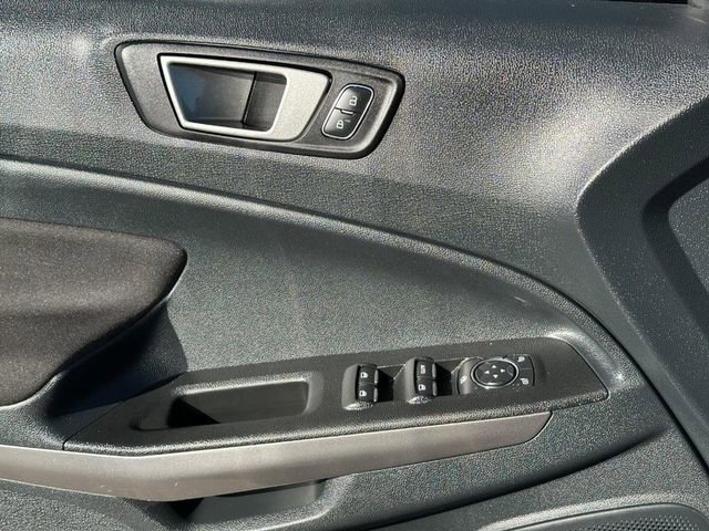 Used 2021 Ford EcoSport SE image 23