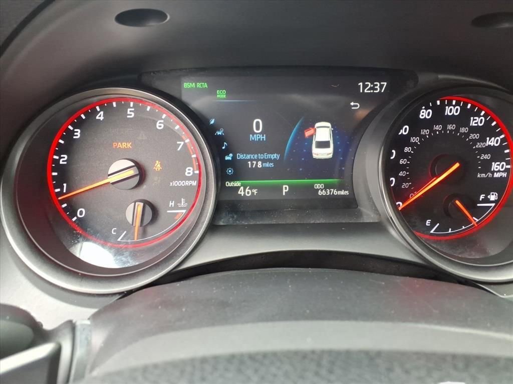 Used 2021 Toyota Camry XSE image 24