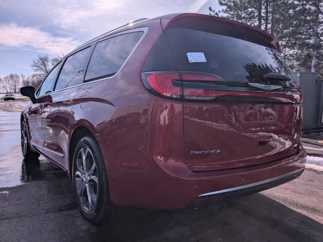 New 2026 Chrysler Pacifica Select FWD image 4