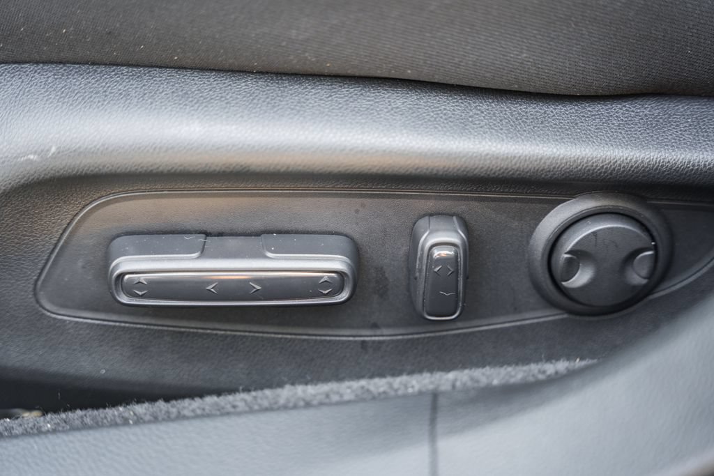 Certified 2025 Honda Accord SE image 30
