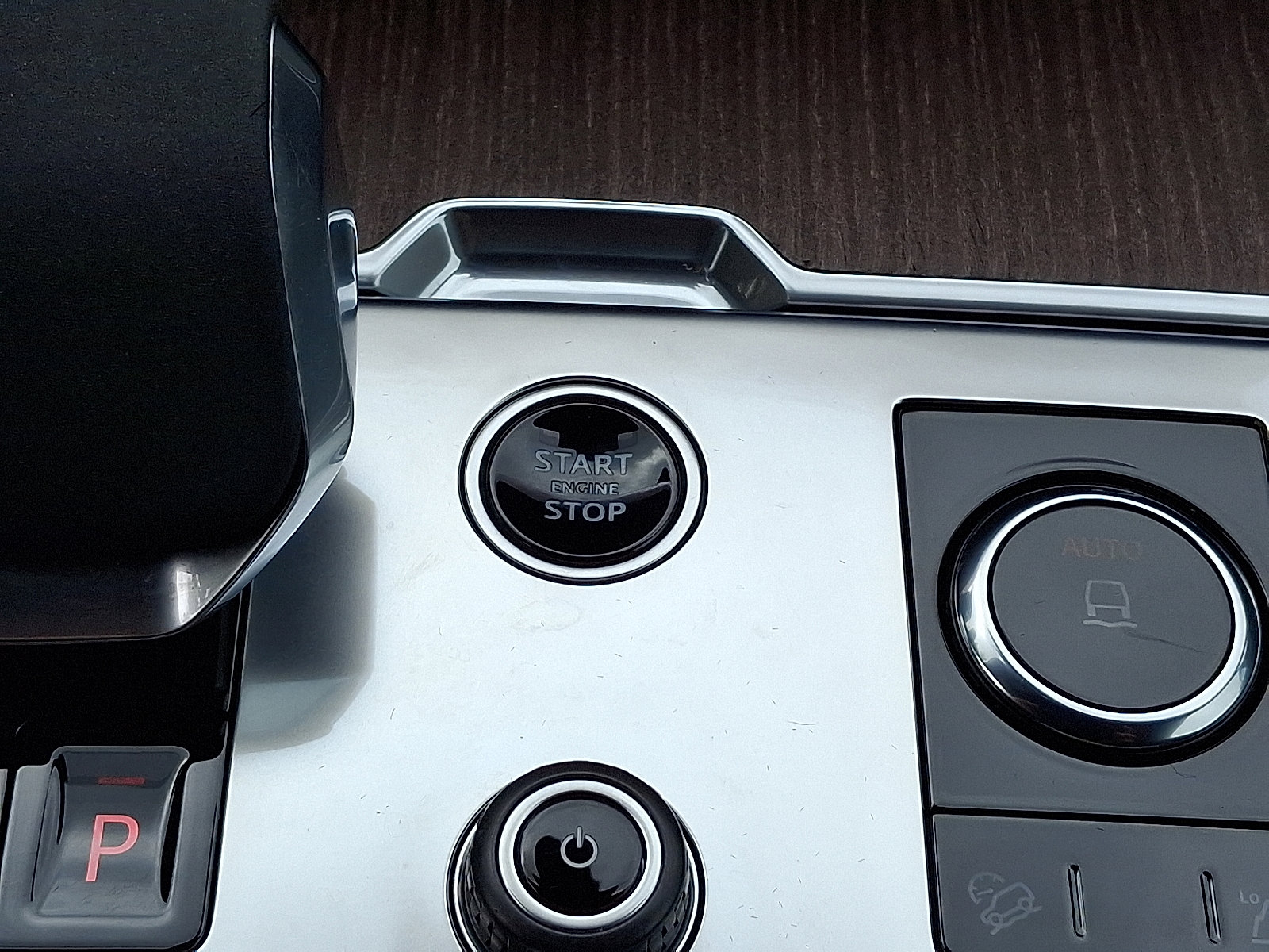 Certified 2023 Land Rover Range Rover SE image 26