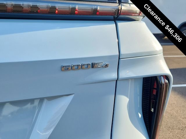 Used 2025 Cadillac Lyriq Sport image 12