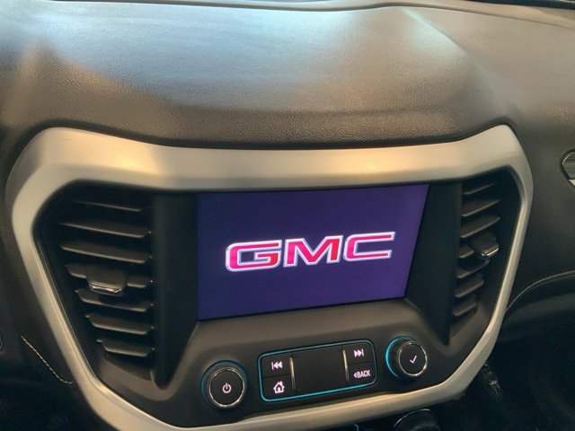 Used 2023 GMC Acadia SLT w/ Technology Package image 27