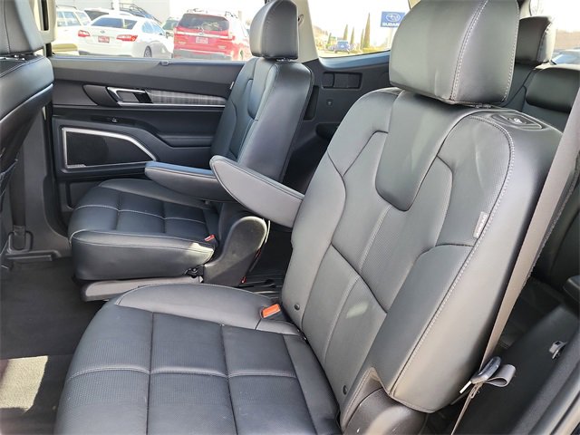 New 2025 Kia Telluride EX w/ EX Captain's Chair Package image 15