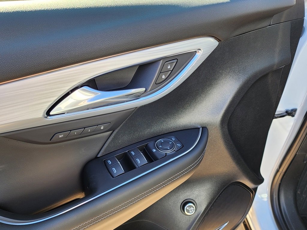 New 2026 Buick Envision Avenir image 14