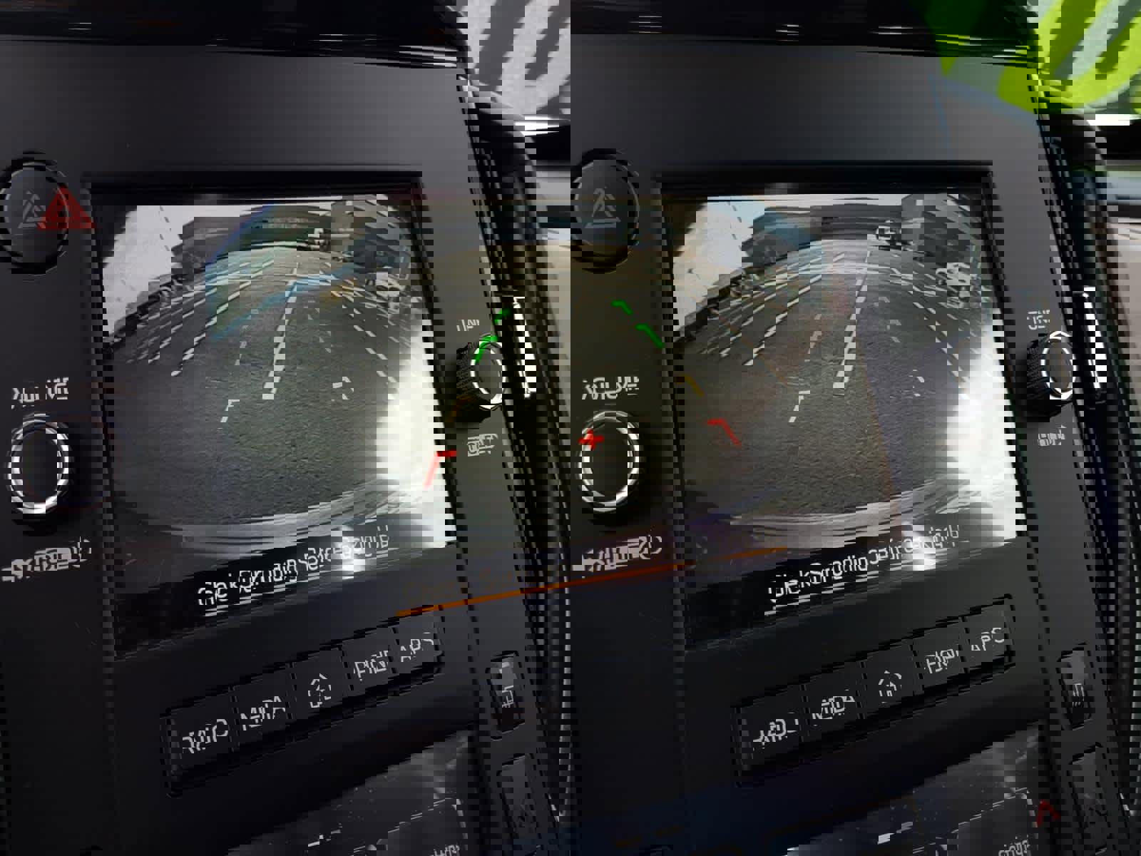 Certified 2025 Subaru Forester w/ Convenience Package #2 image 35