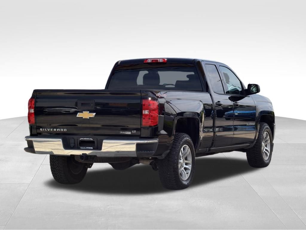 Used 2017 Chevrolet Silverado 1500 LT w/ All Star Edition AWD/4WD image 29