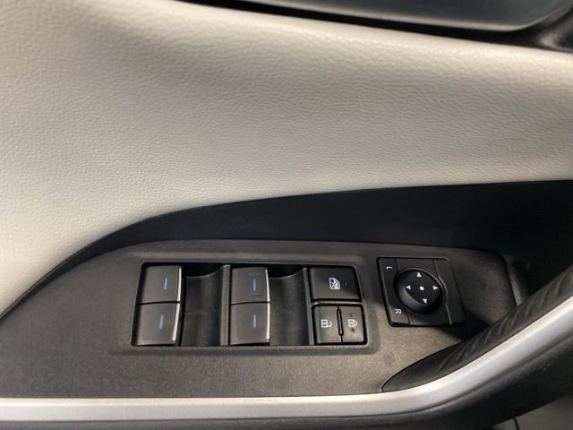 Used 2023 Toyota RAV4 Limited AWD/4WD image 29