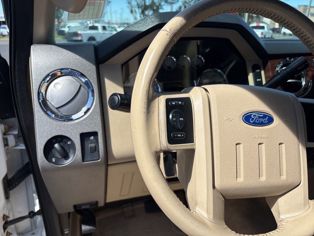 Used 2008 Ford F250 Lariat AWD/4WD image 12