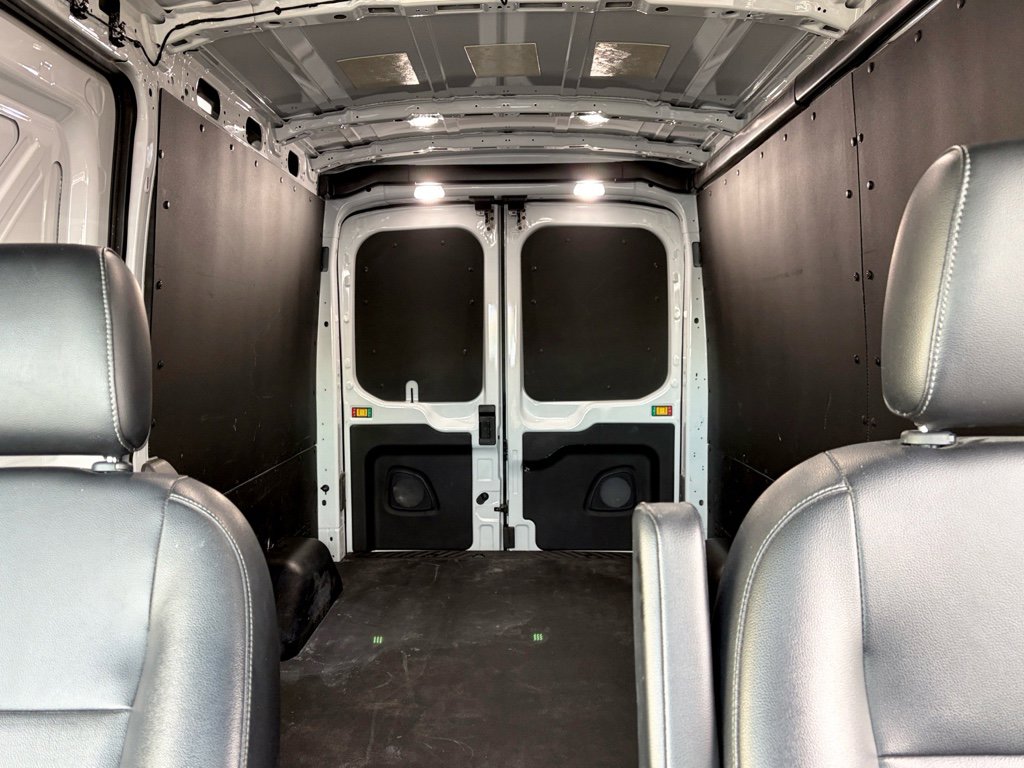 Used 2024 Ford E-Transit Base w/ Load Area Protection Package image 27