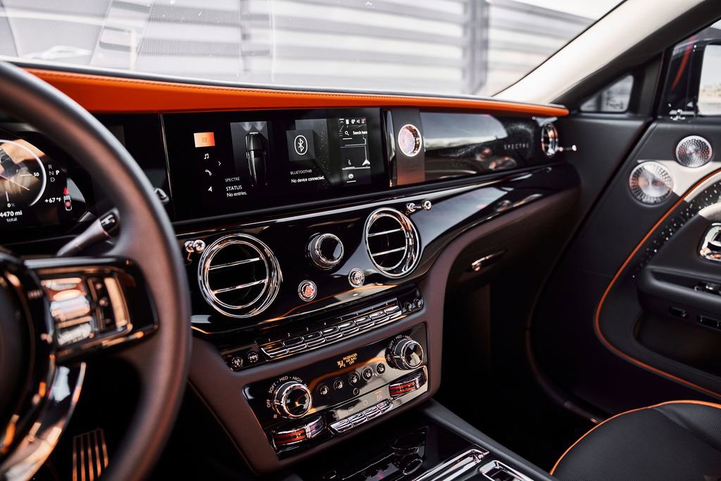 Used 2025 Rolls-Royce Spectre w/ Spectre Launch Package image 55