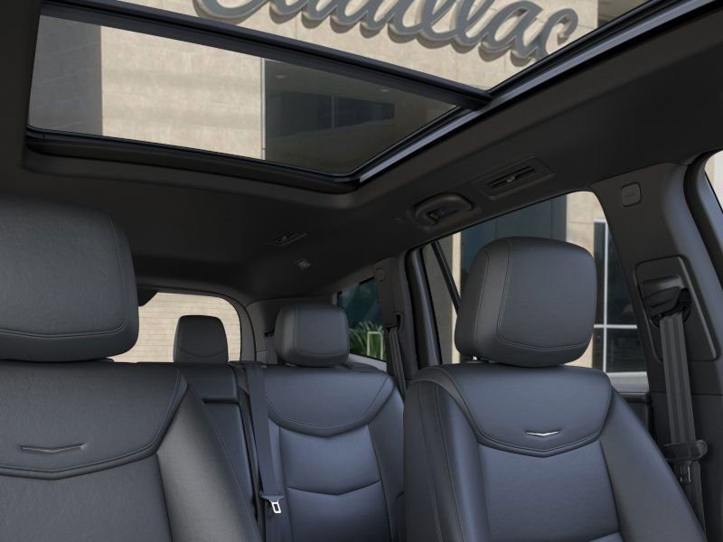 New 2025 Cadillac XT6 Luxury FWD image 24