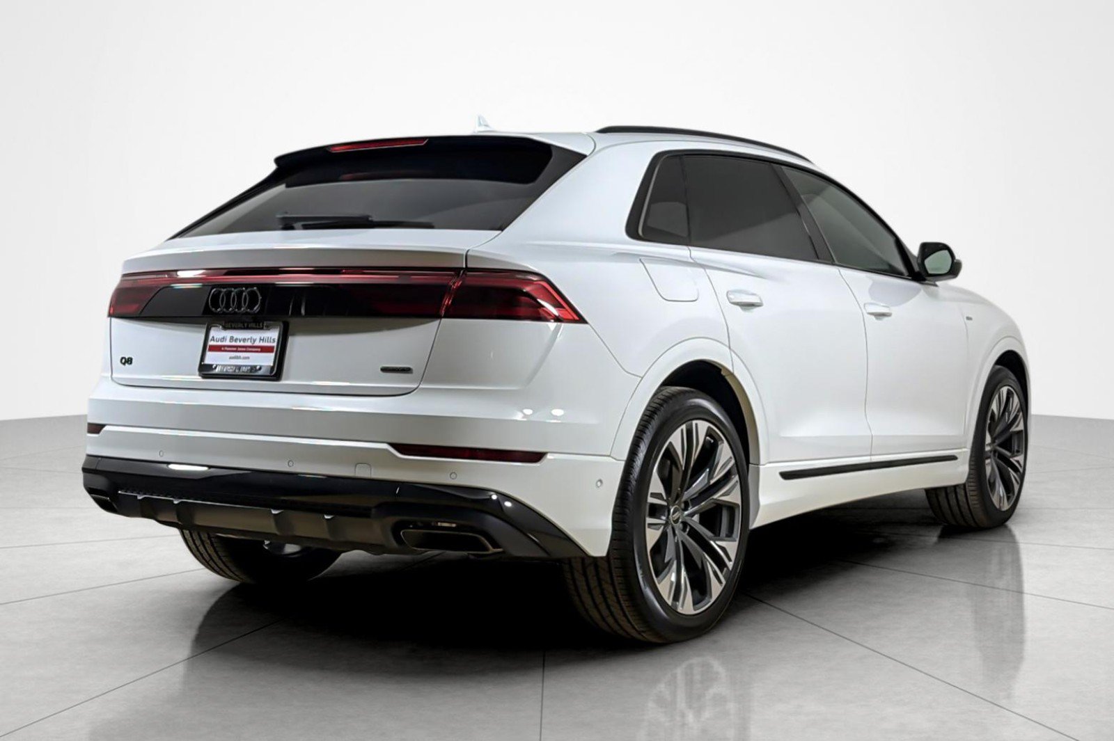 New 2026 Audi Q8 Premium Plus AWD/4WD image 6