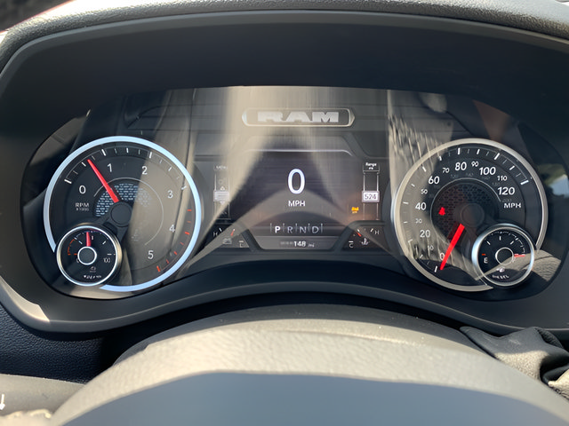 New 2025 RAM 2500 Big Horn AWD/4WD image 26