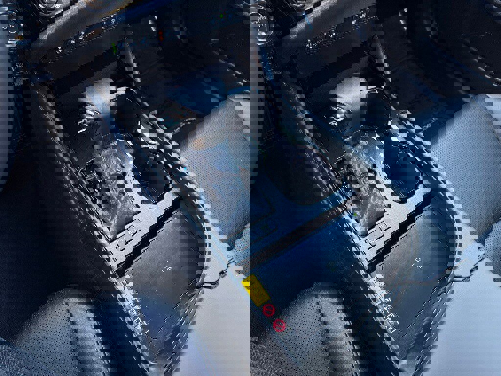 Certified 2025 Lexus ES 300h w/ Premium Package image 21