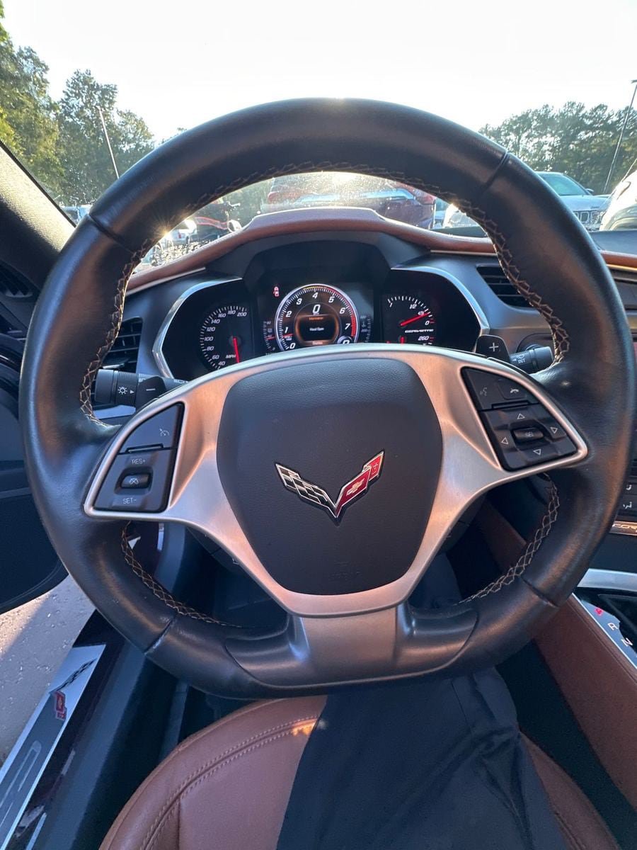 Used 2018 Chevrolet Corvette Stingray Coupe w/ 2LT Preferred Equipment Group RWD image 7